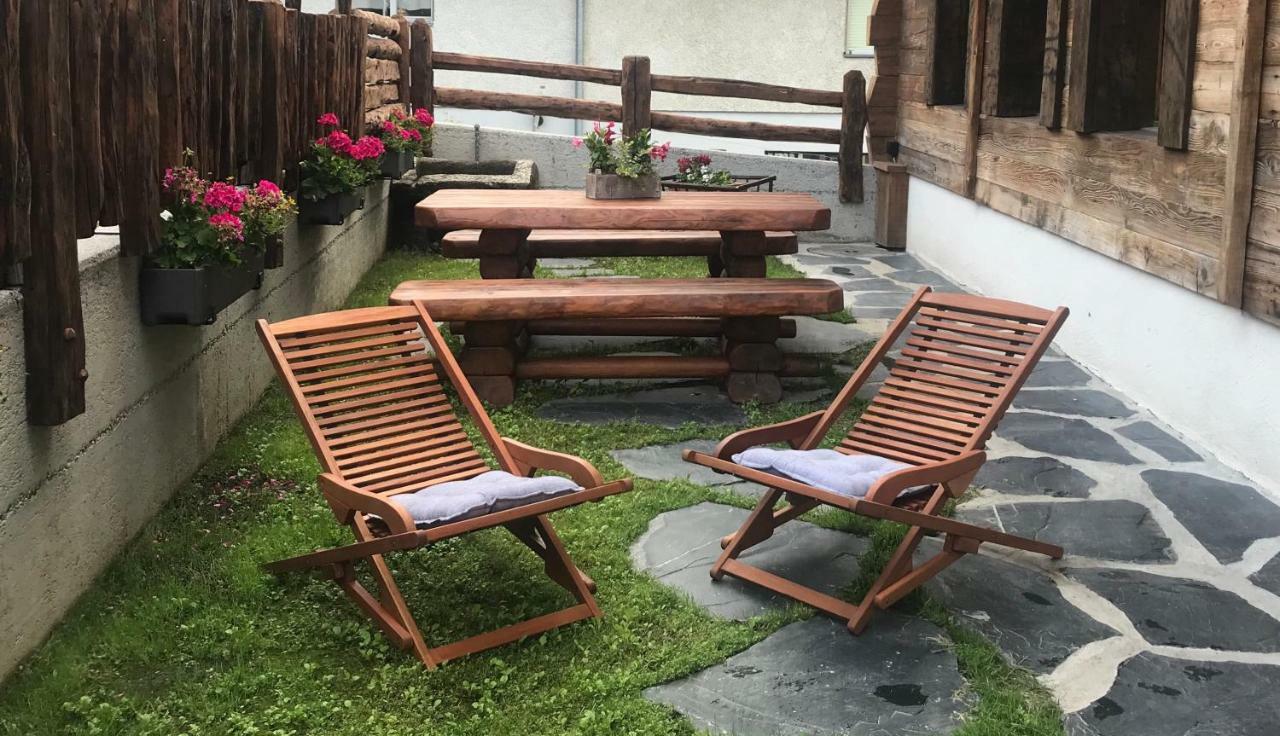 Chez   Adèle Apartman Ayent Kültér fotó